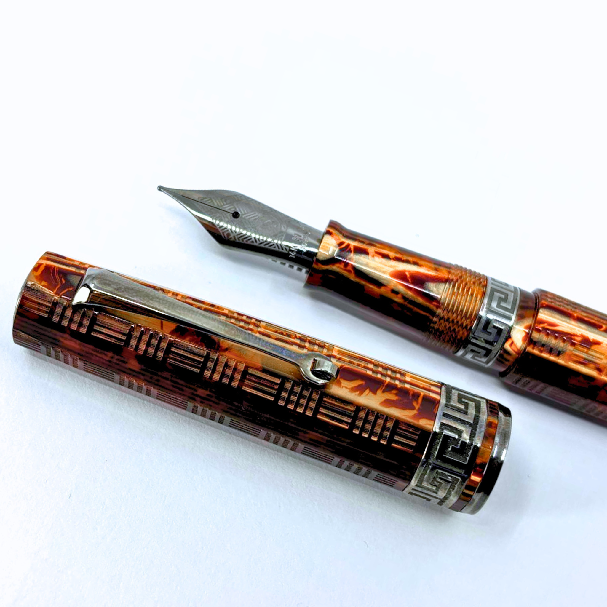 ASC Gladiator Medio Bespoke 2025 Arco Bronze Guilloche Ruthenium Trim - Fountain Pen