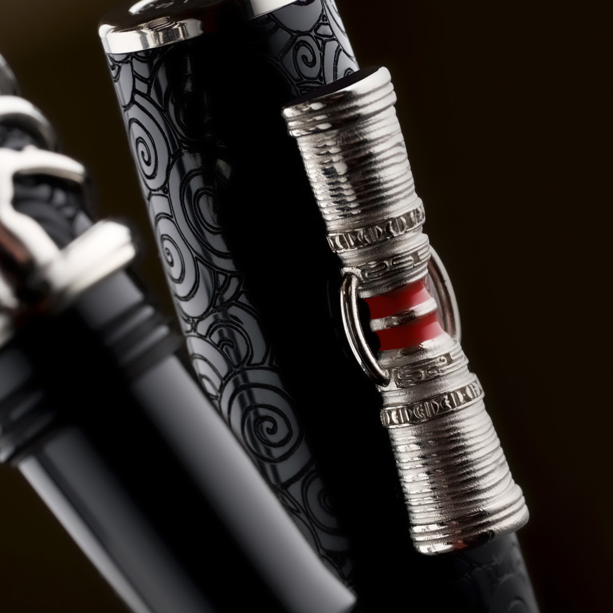 Delta Indigenous People Simbu Gold Trim Fountain Pen L.E.