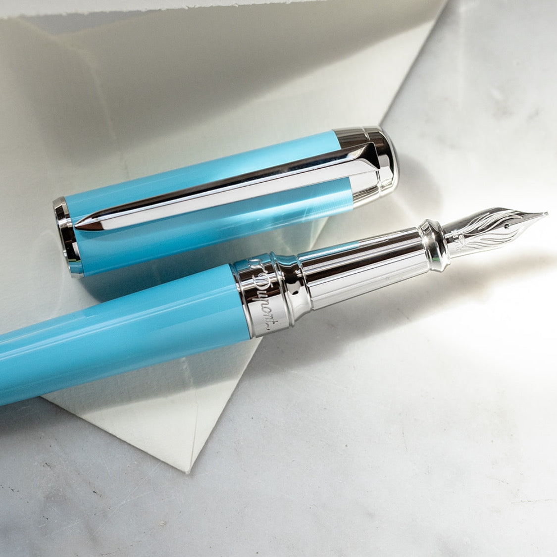 S.T. Dupont Eternity XL Turquoise Natural Lacquer