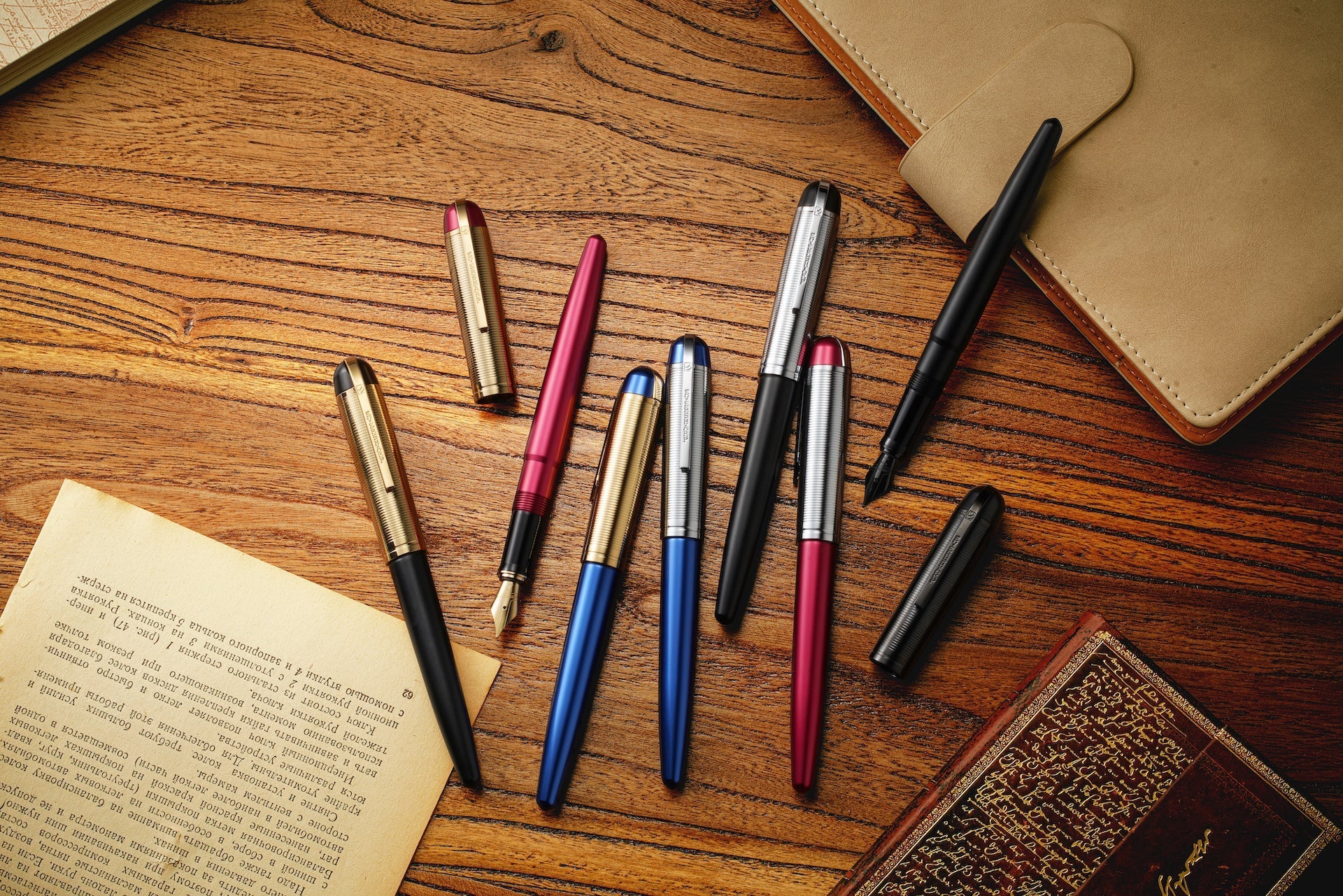 Wahl-Eversharp Skyline Black Silver Cap - Ballpoint Pen