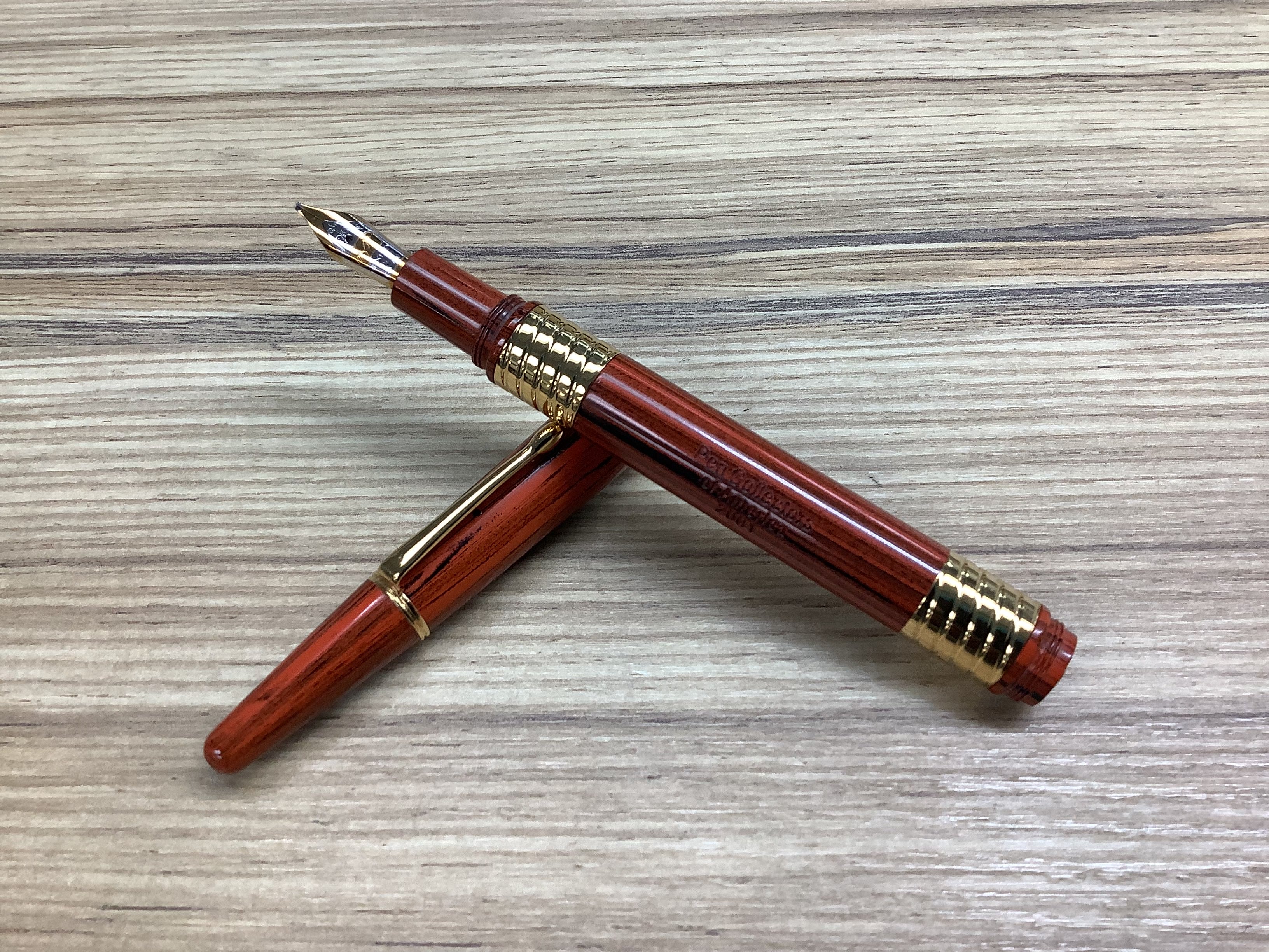 Pen Collectors of America 2001 Limited Edition Redwood Two Tone 18k Gold Nib - Fountain Pen