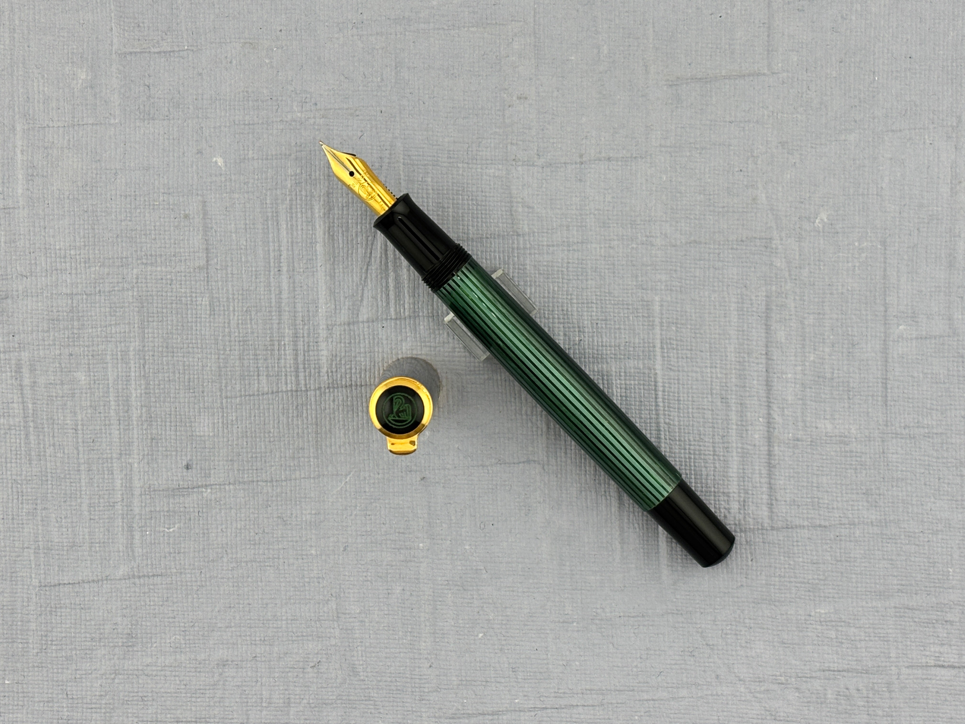 Pelikan Souverän M200 Green and Black Vintage - Fountain Pen