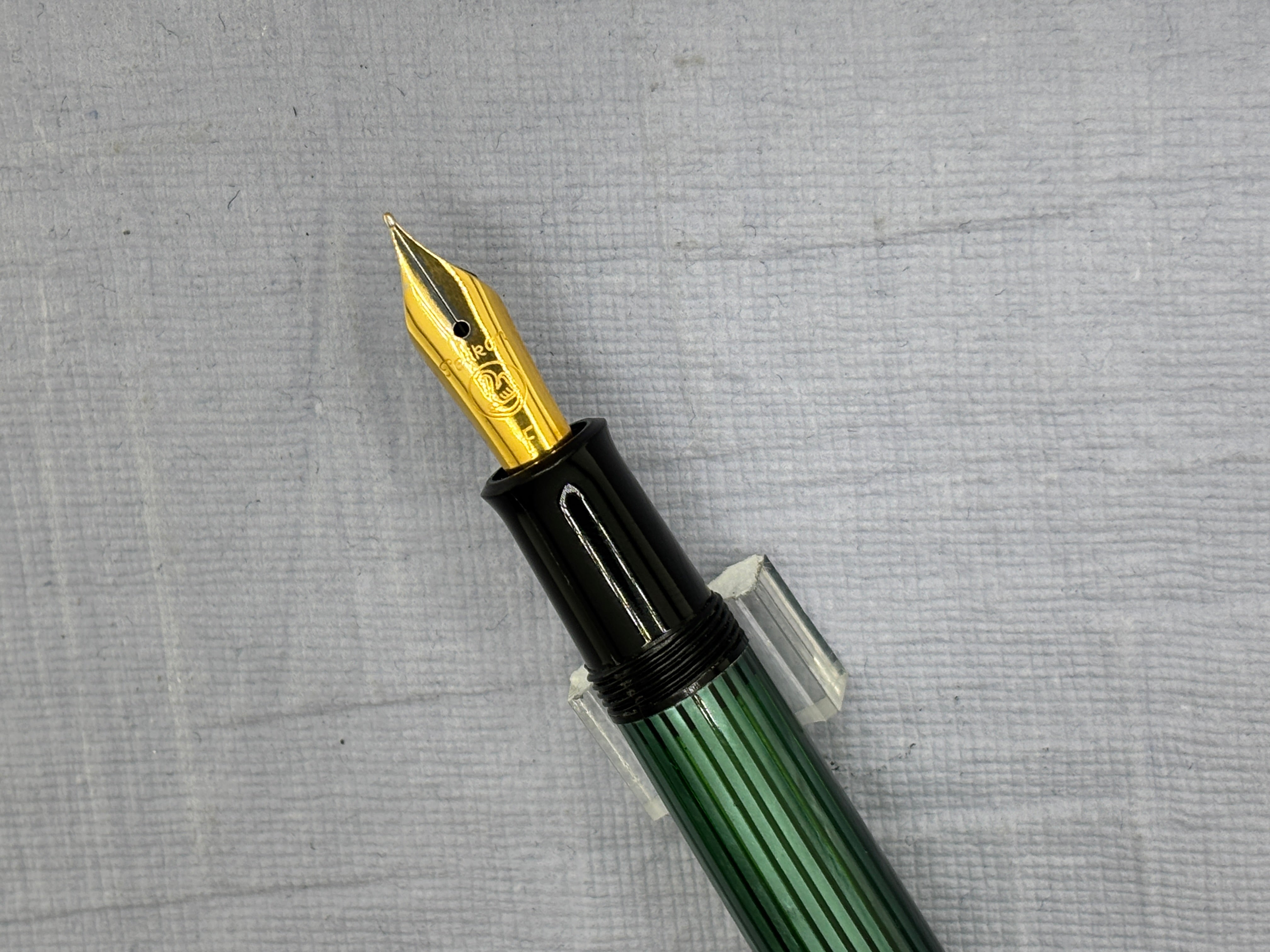 Pelikan Souverän M200 Green and Black Vintage - Fountain Pen