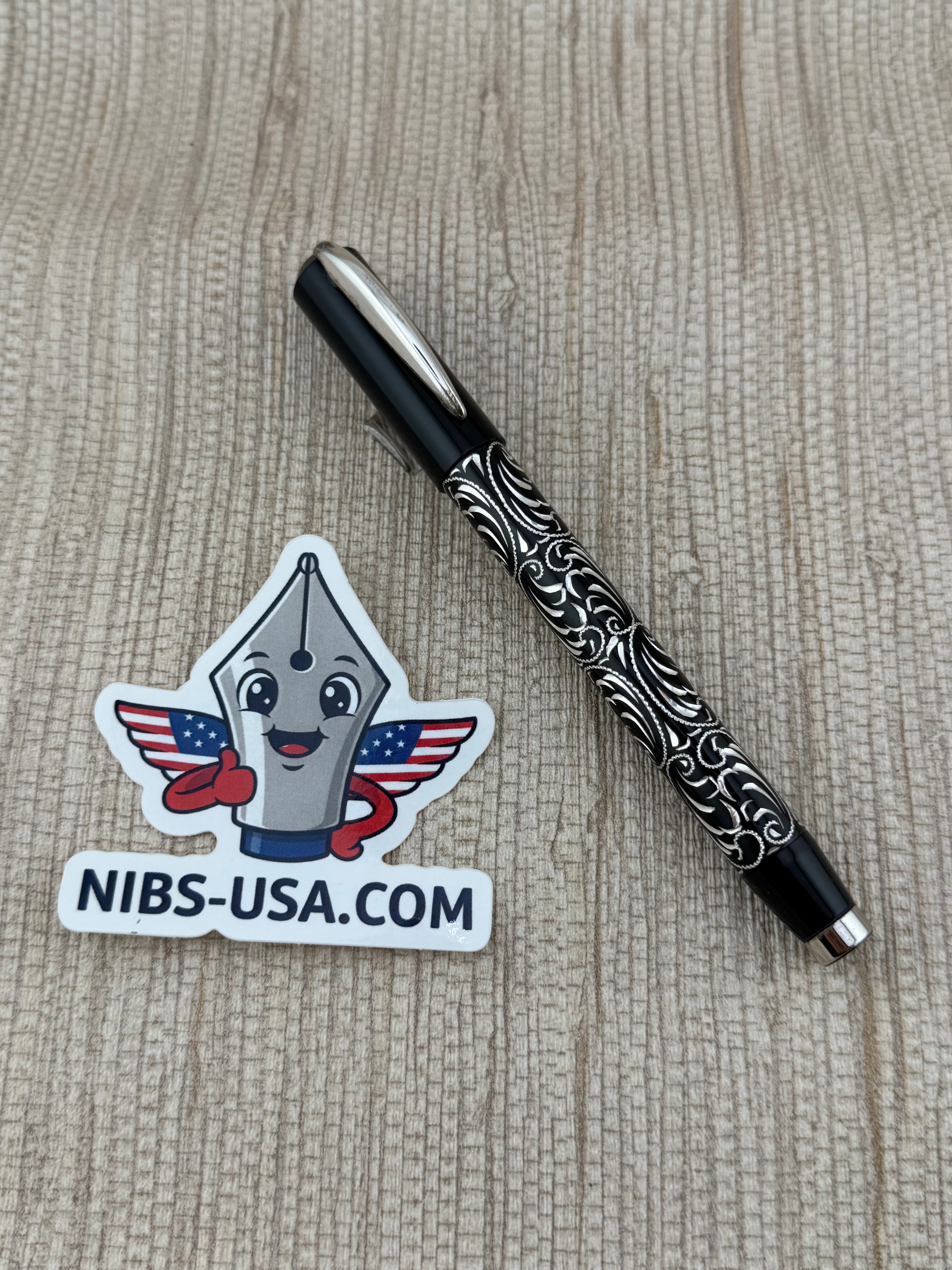 Visconti Rinascimento Sterling Silver Filigree 14k Gold Fine Nib - Fountain Pen