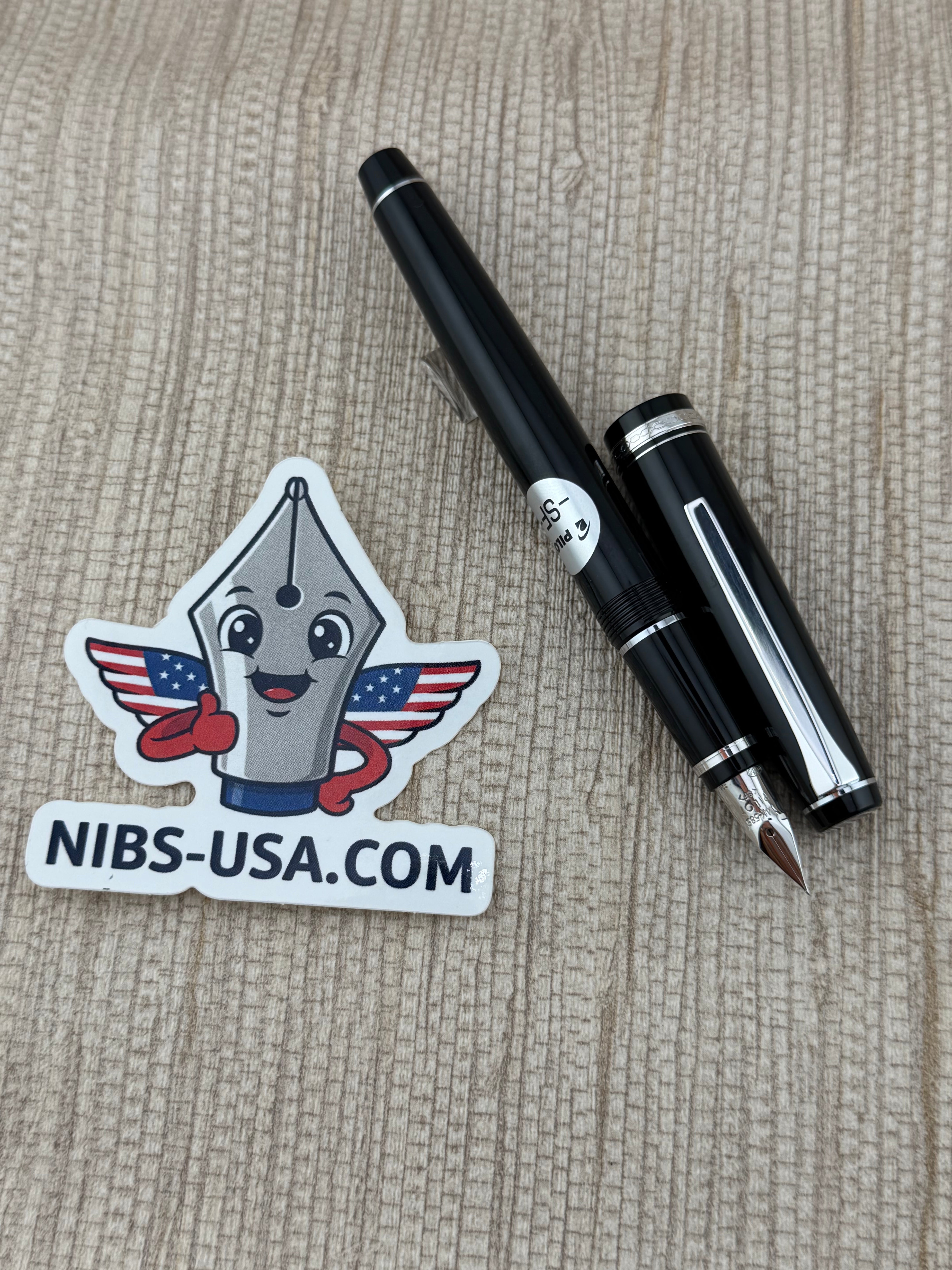 Pilot Falcon Black Rhodium Trim Spencerian Customization On 14k Fine Nib - Fountain Pen