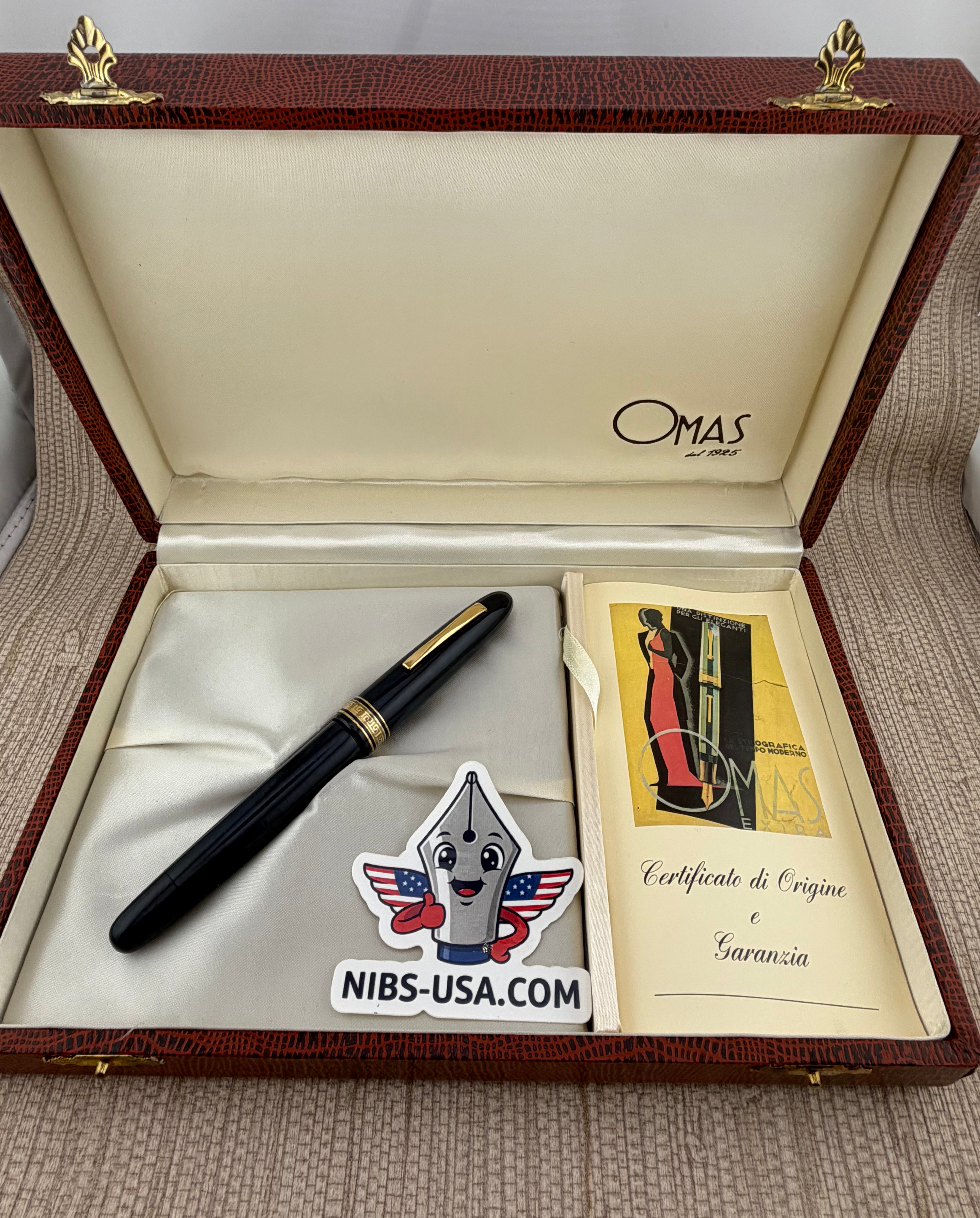 Omas AM87 Burlwood Blue In Strictly New Condition 18k750 Two-Tone Medium Nib - Fountain Pen
