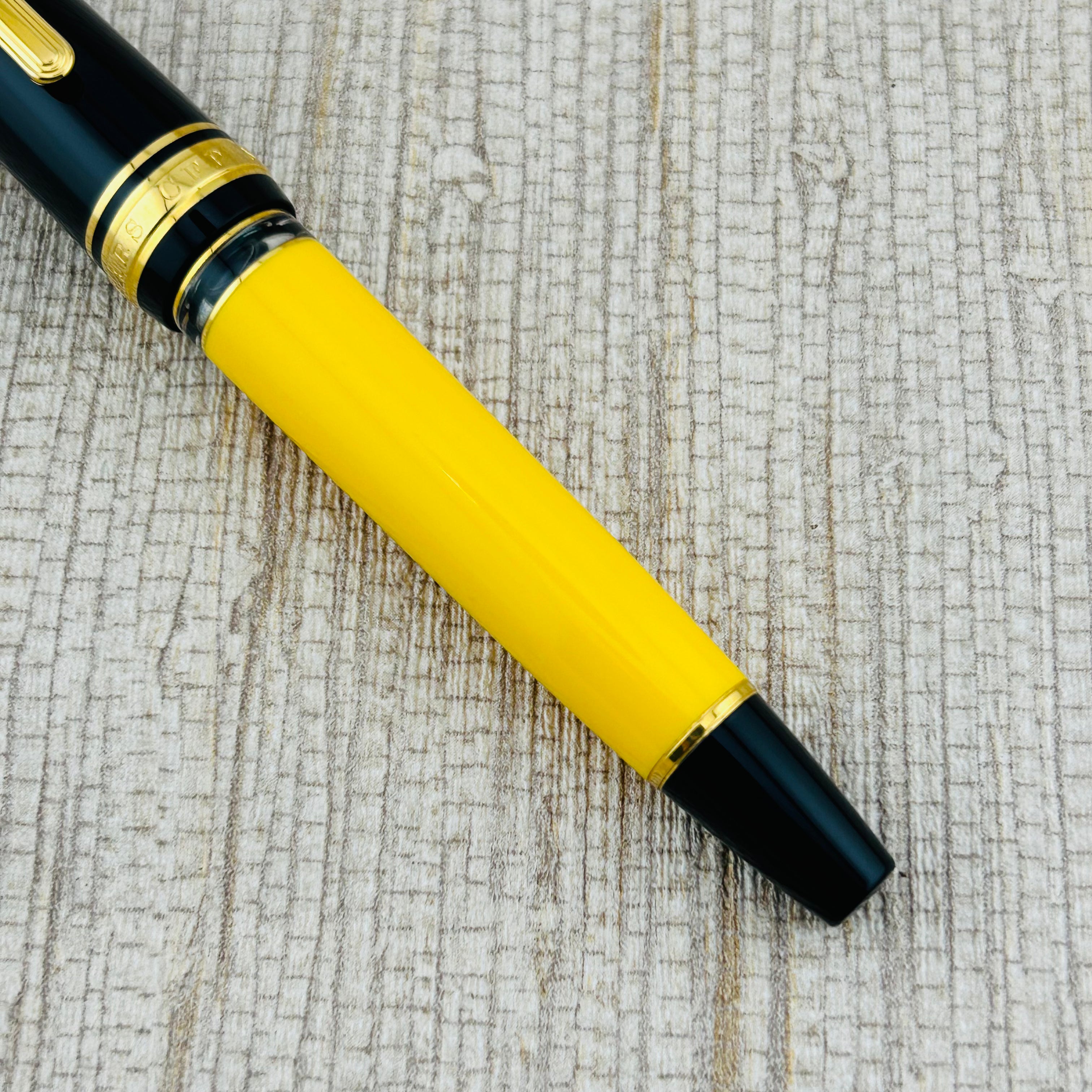 Sailor Pro Gear Realo Yellow Black Cap Limited Edition 21/88 Architect Gold Nib 21K - Fountain Pen