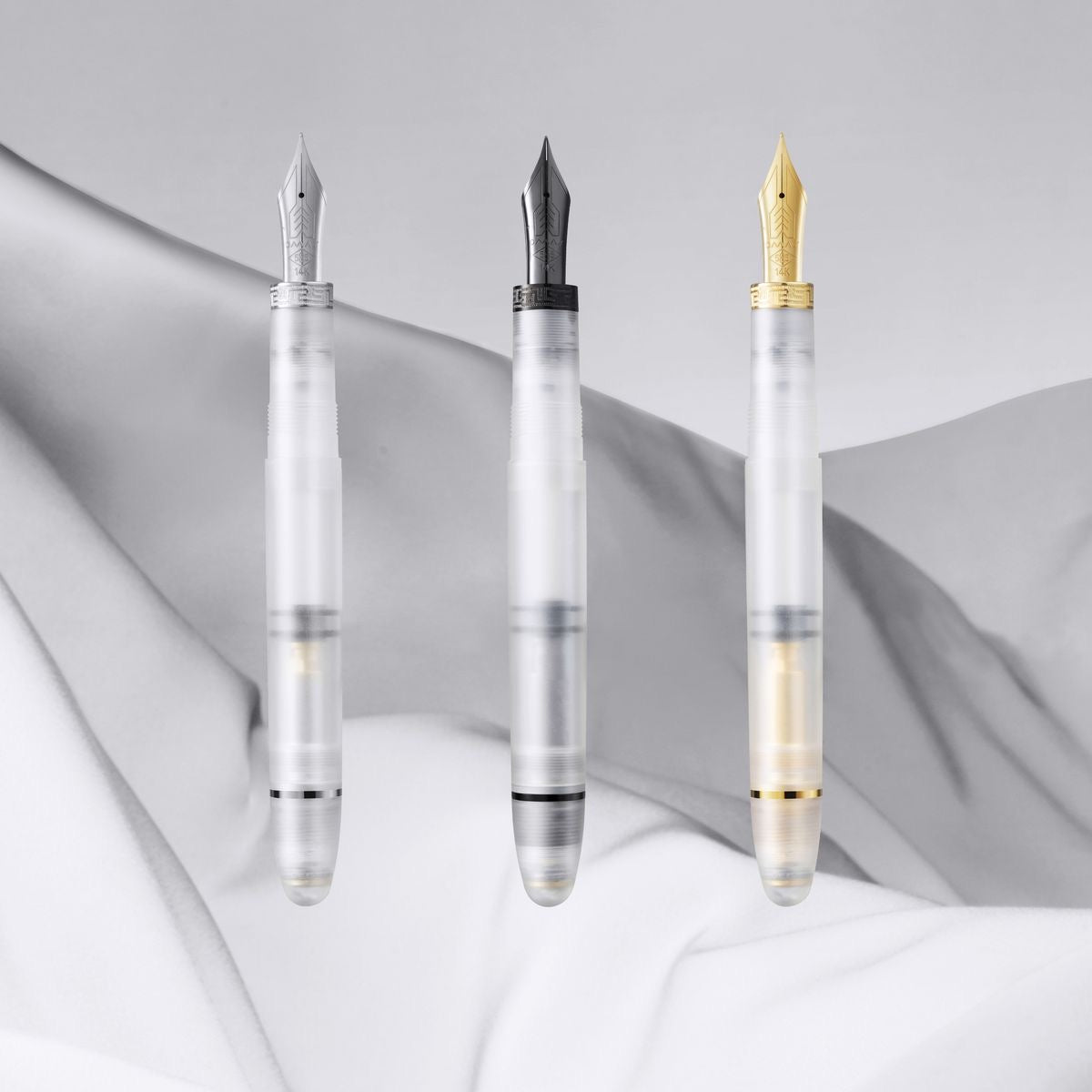 OMAS Ogiva Demonstrator Black Trim - Fountain Pen