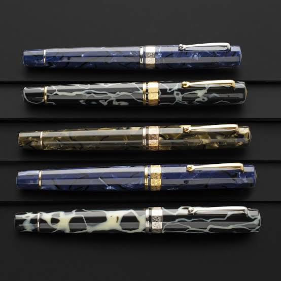 OMAS Paragon Saft Green Rose Gold Trim - Fountain Pen