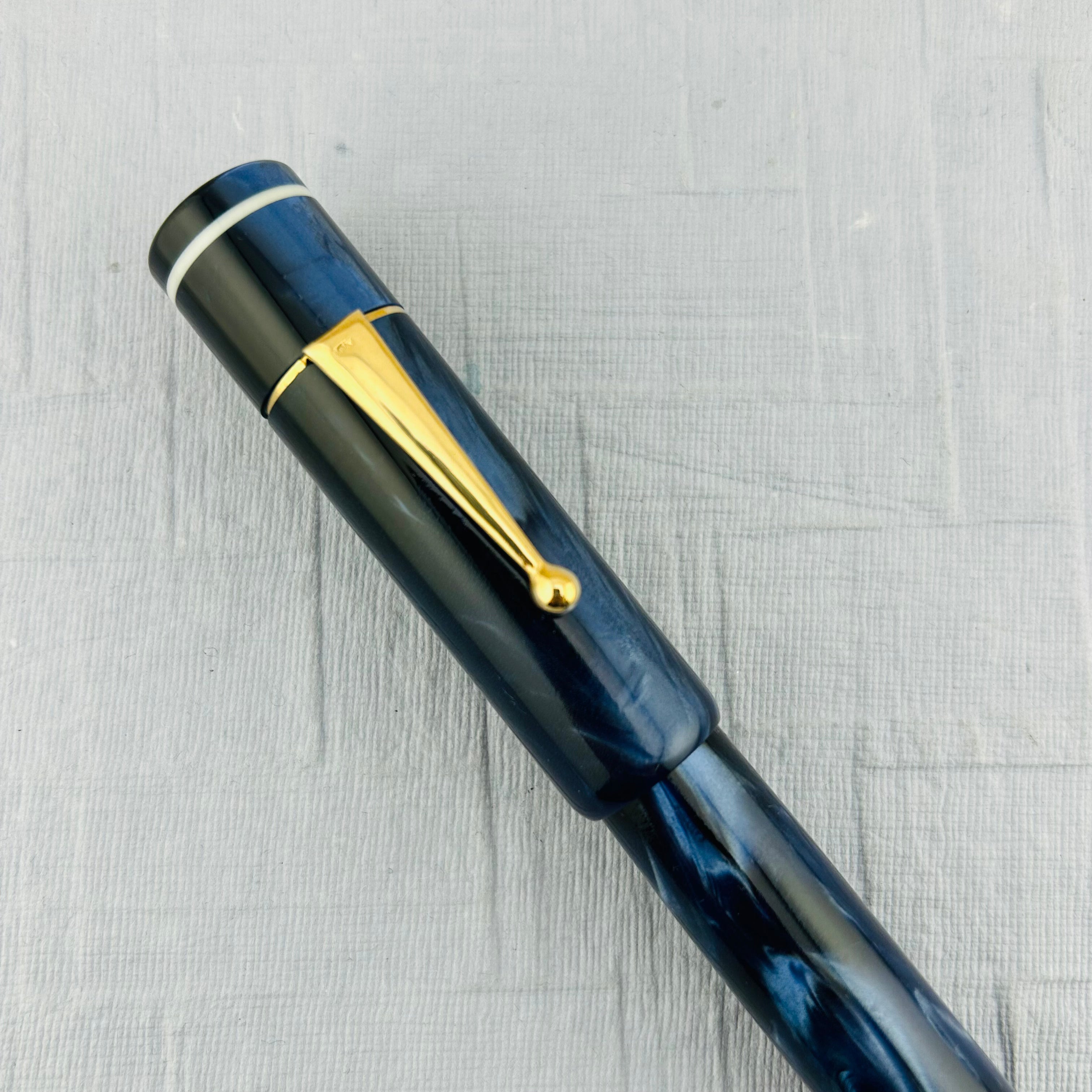 Bexley Giant Purple #51 Gold Nib 14K Huge Size 12 - Fountain Pen