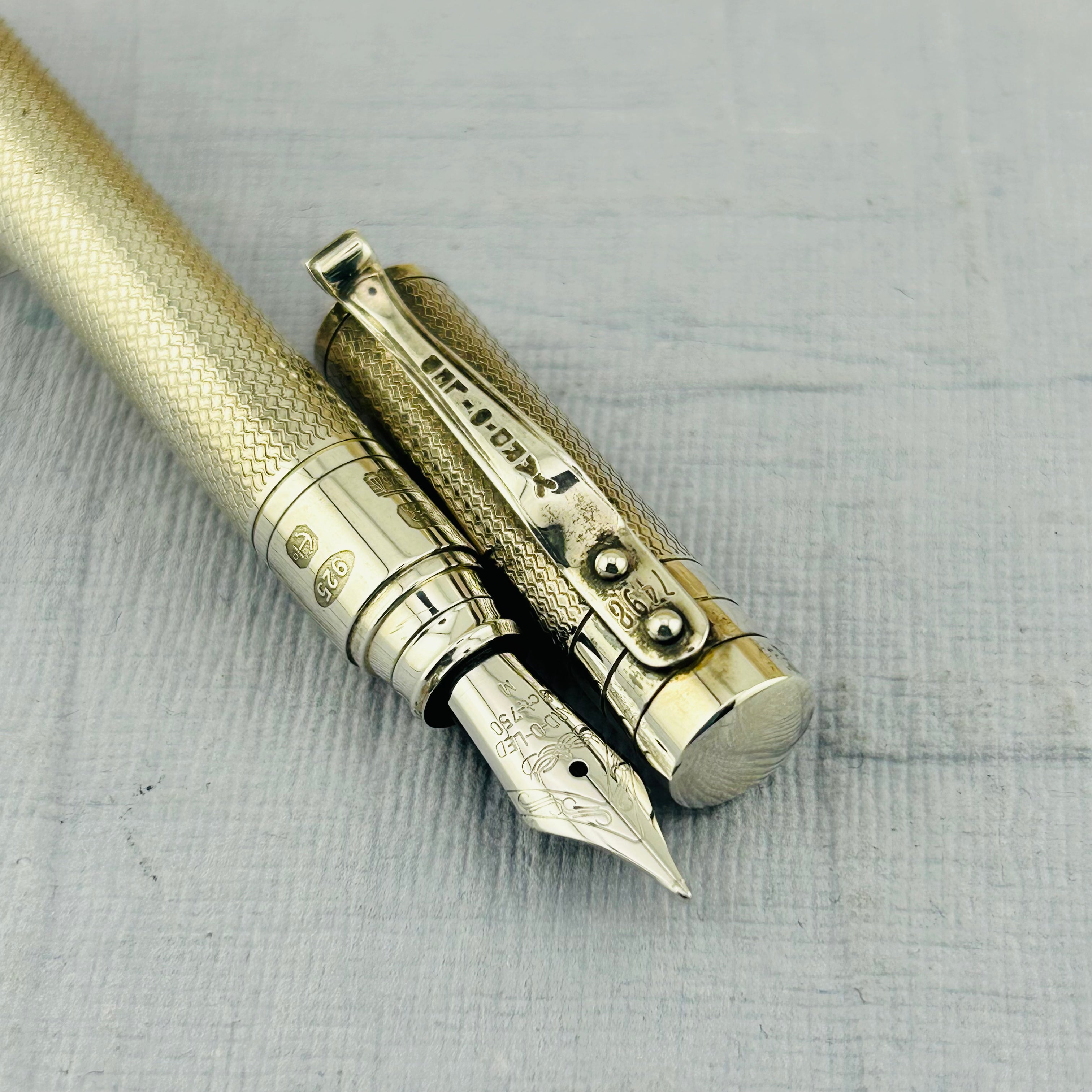 Yard-0-Led Sterling Silver 925 Barleycorn Short Size "The Pocket Collection" - Fountain Pen