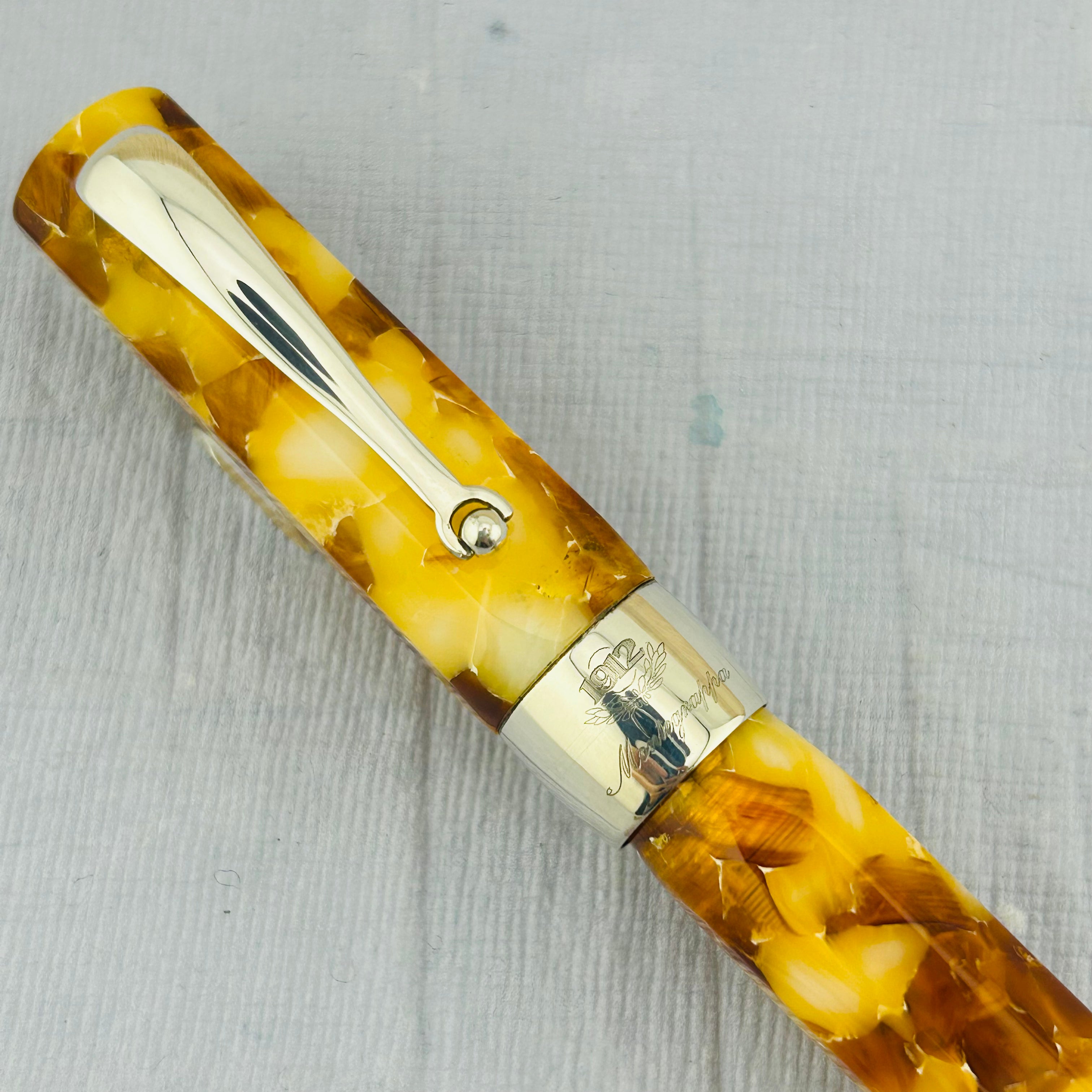 Montegrappa Bassano Del Grappa Honey Marble Celluloid  - Rollerball Pen