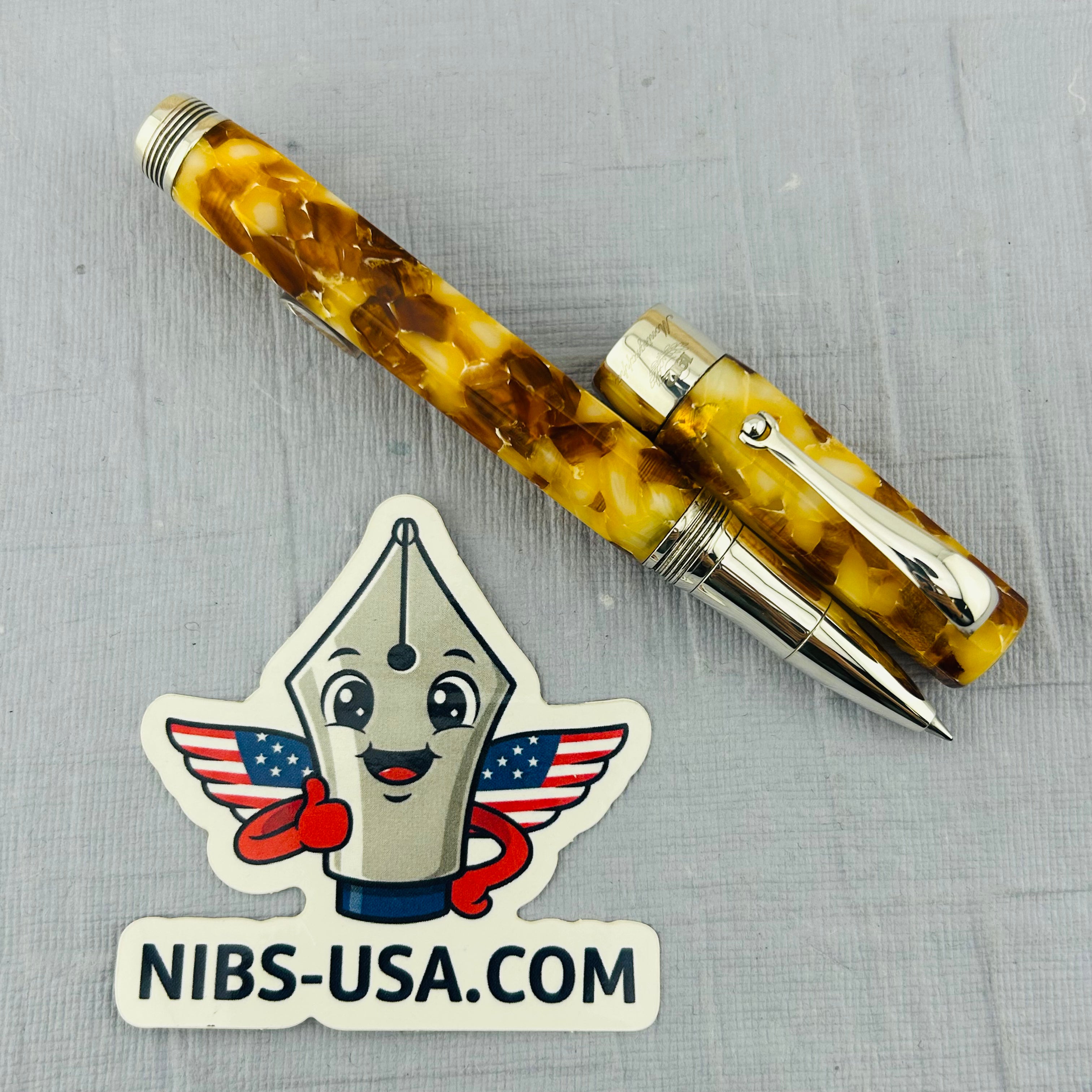 Montegrappa Bassano Del Grappa Honey Marble Celluloid  - Rollerball Pen