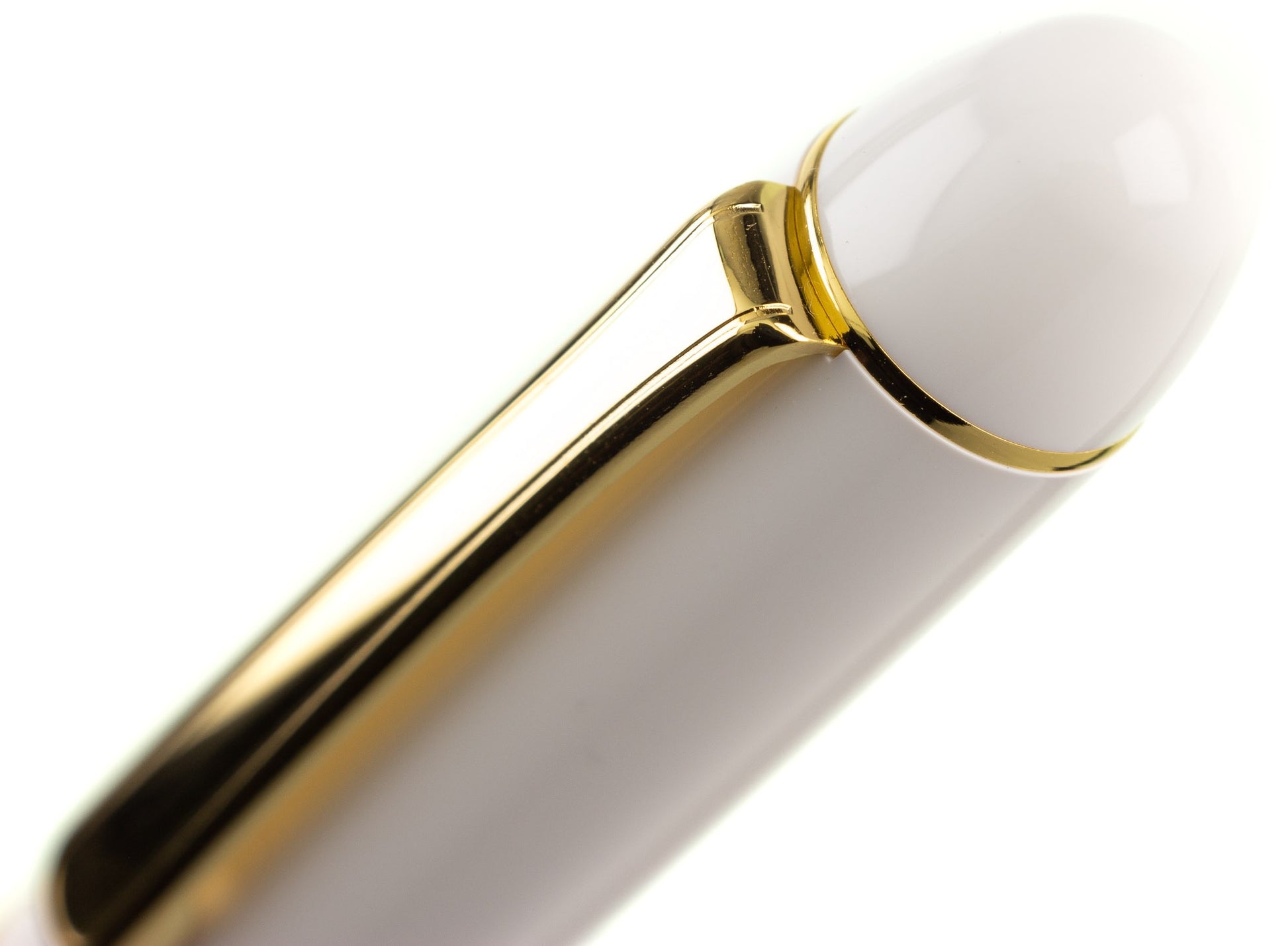 Platinum 3776 Century Chenoceau White - nibs.com